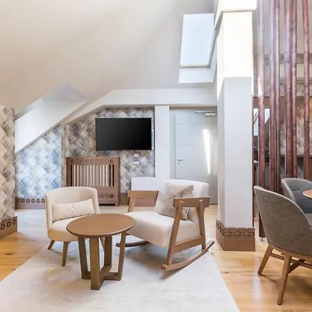 Otel Grand Savoia Cortina D'ampezzo, A Radisson Collection 5*