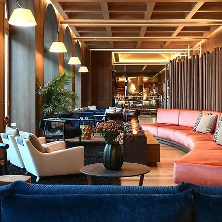 Otel Grand Savoia Cortina D'ampezzo, A Radisson Collection 5*