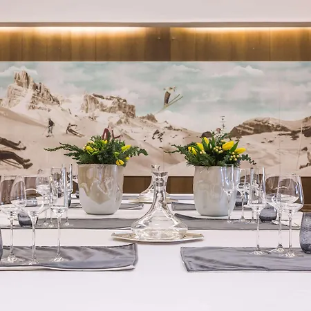 Grand Savoia Cortina D'ampezzo, A Radisson Collection Hotel Cortina d'Ampezzo