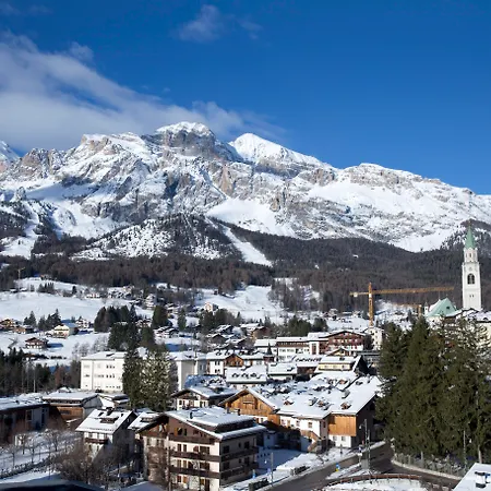 Grand Savoia Cortina D'ampezzo, A Radisson Collection 5* Cortina dʼAmpezzo