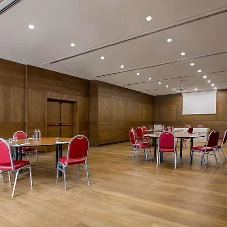 Grand Savoia Cortina D'ampezzo, A Radisson Collection Cortina dʼAmpezzo