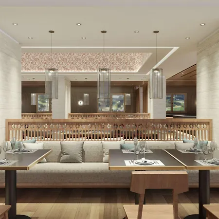 Grand Savoia Cortina D'ampezzo, A Radisson Collection Cortina dʼAmpezzo