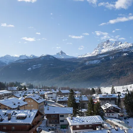Grand Savoia Cortina D'ampezzo, A Radisson Collection 5* Cortina dʼAmpezzo